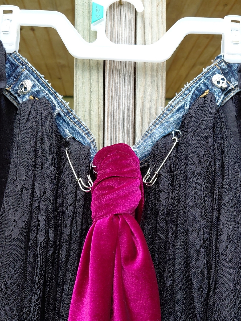 Gothic/Velvet BUSTLE SKIRT - Picture 5 of 14